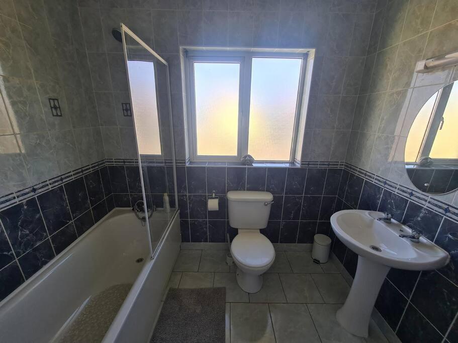 Bundoran Seaside Stays House - Wifi, Large Spacious Home Εξωτερικό φωτογραφία